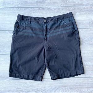 Guess Striped Casual Bermuda  Shorts